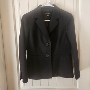 Black Label By Evan Picone Women's Classic Black Blazer. Size 4P, EUC